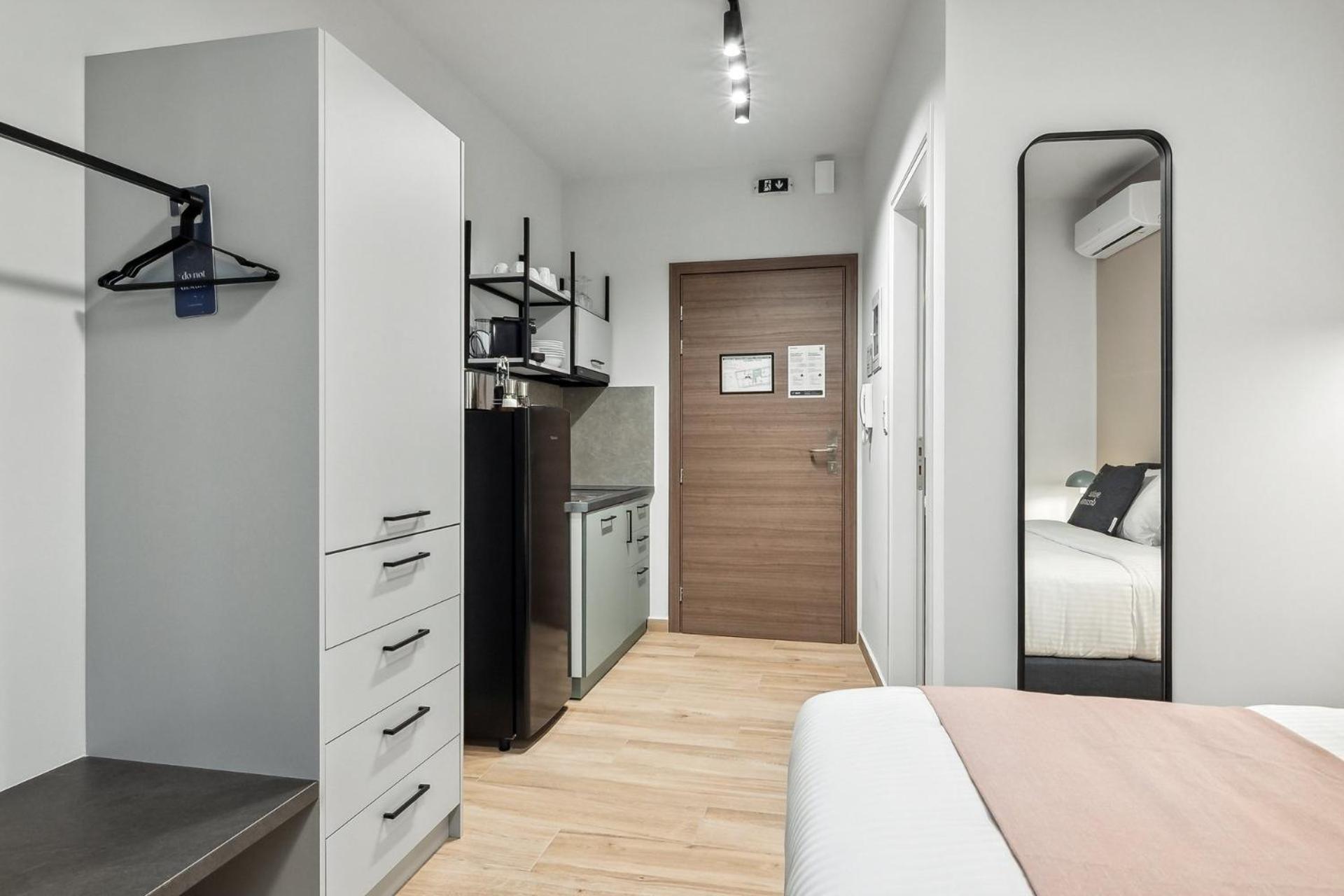Limehome Athens Solonos City Center Dış mekan fotoğraf