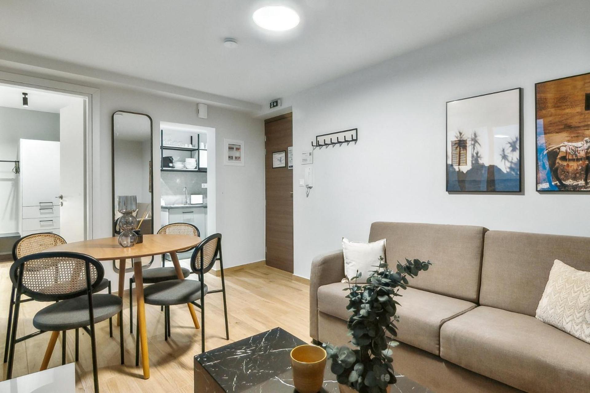 Limehome Athens Solonos City Center Dış mekan fotoğraf