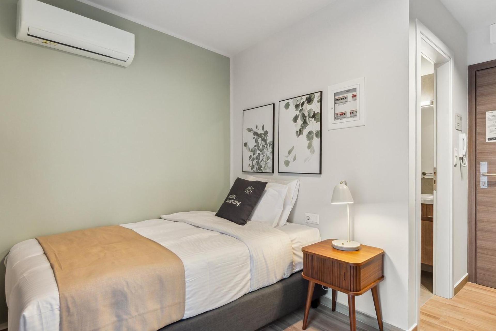 Limehome Athens Solonos City Center Oda fotoğraf