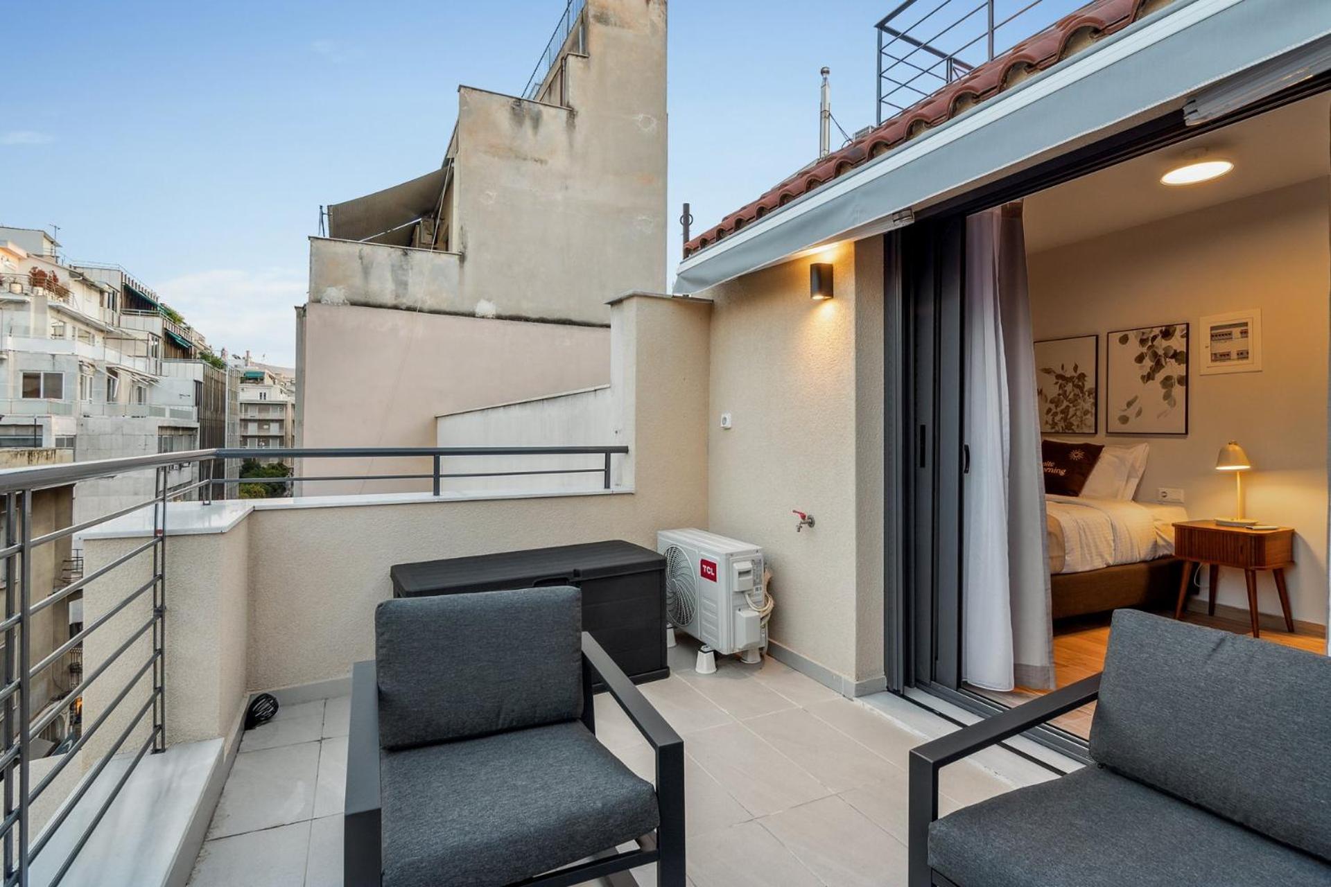 Limehome Athens Solonos City Center Oda fotoğraf