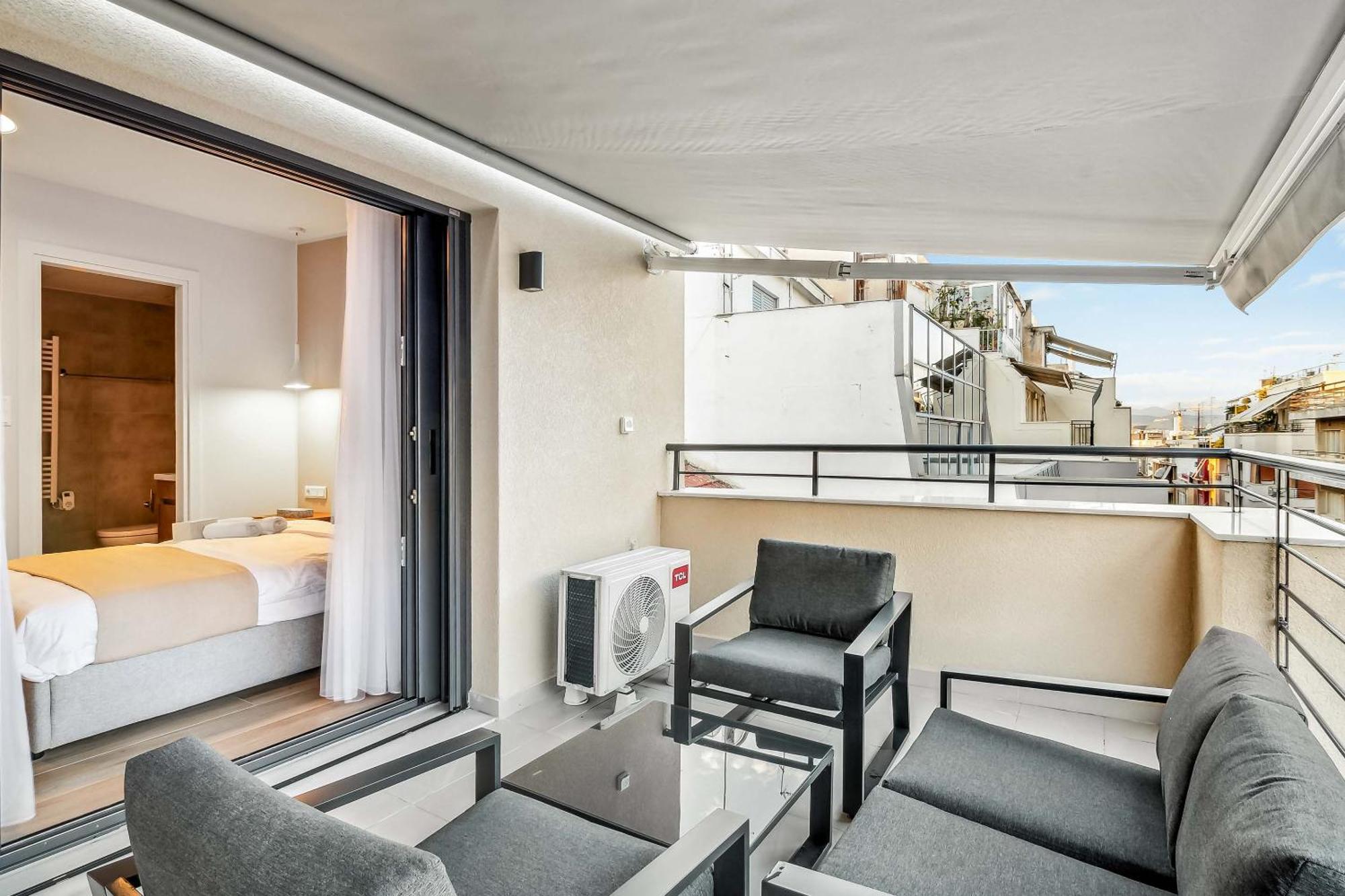 Limehome Athens Solonos City Center Dış mekan fotoğraf